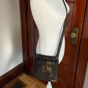 Perlina black leather crossbody bag